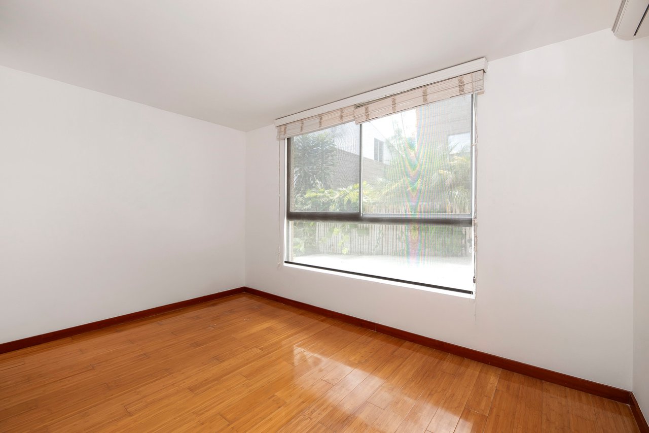 Contemporary Terrace Townhouse, Santa Ana, San Jose