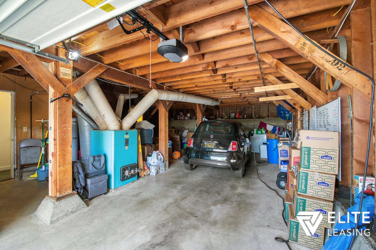 28 Knollview Way
