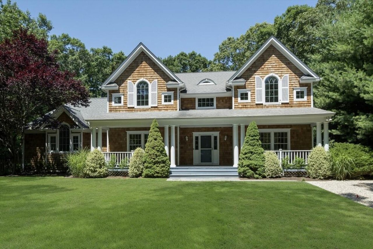 34 Settlers Landing Ln
