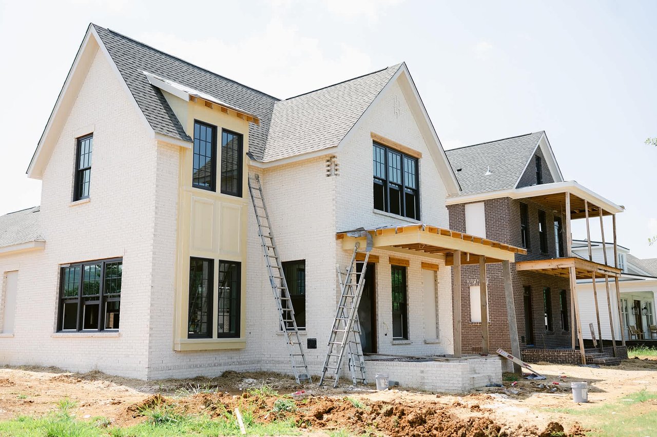 Lendon | Jones Valley Neighborhood