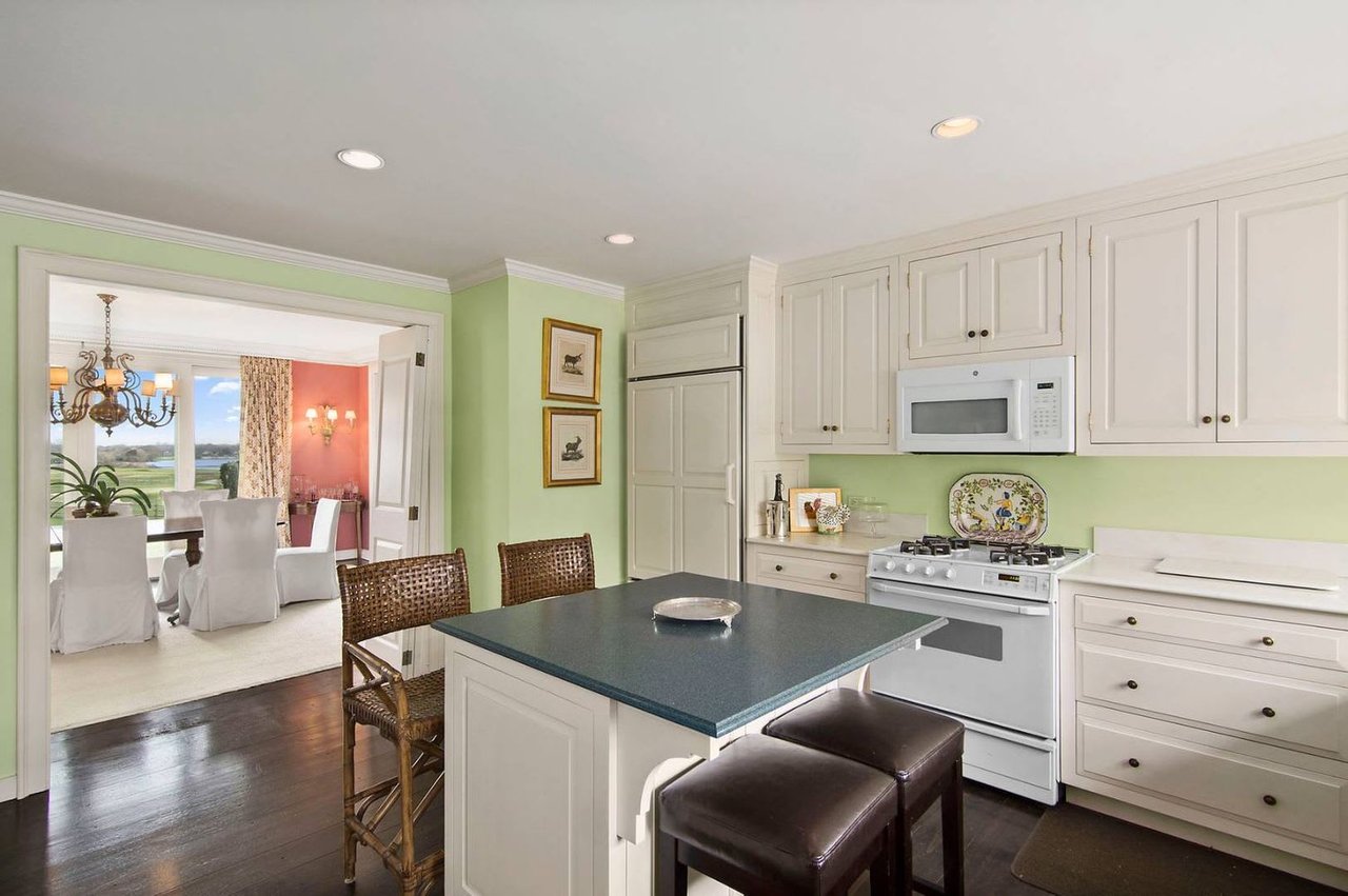 Classic East Hampton Summer Rental with Sweeping Views of Hook Pond and the Ocean