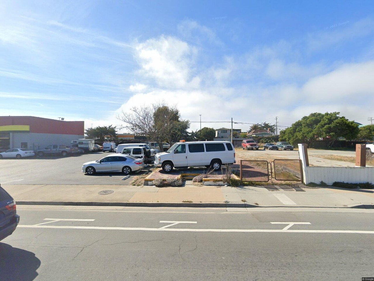 1561 Del Monte Blvd