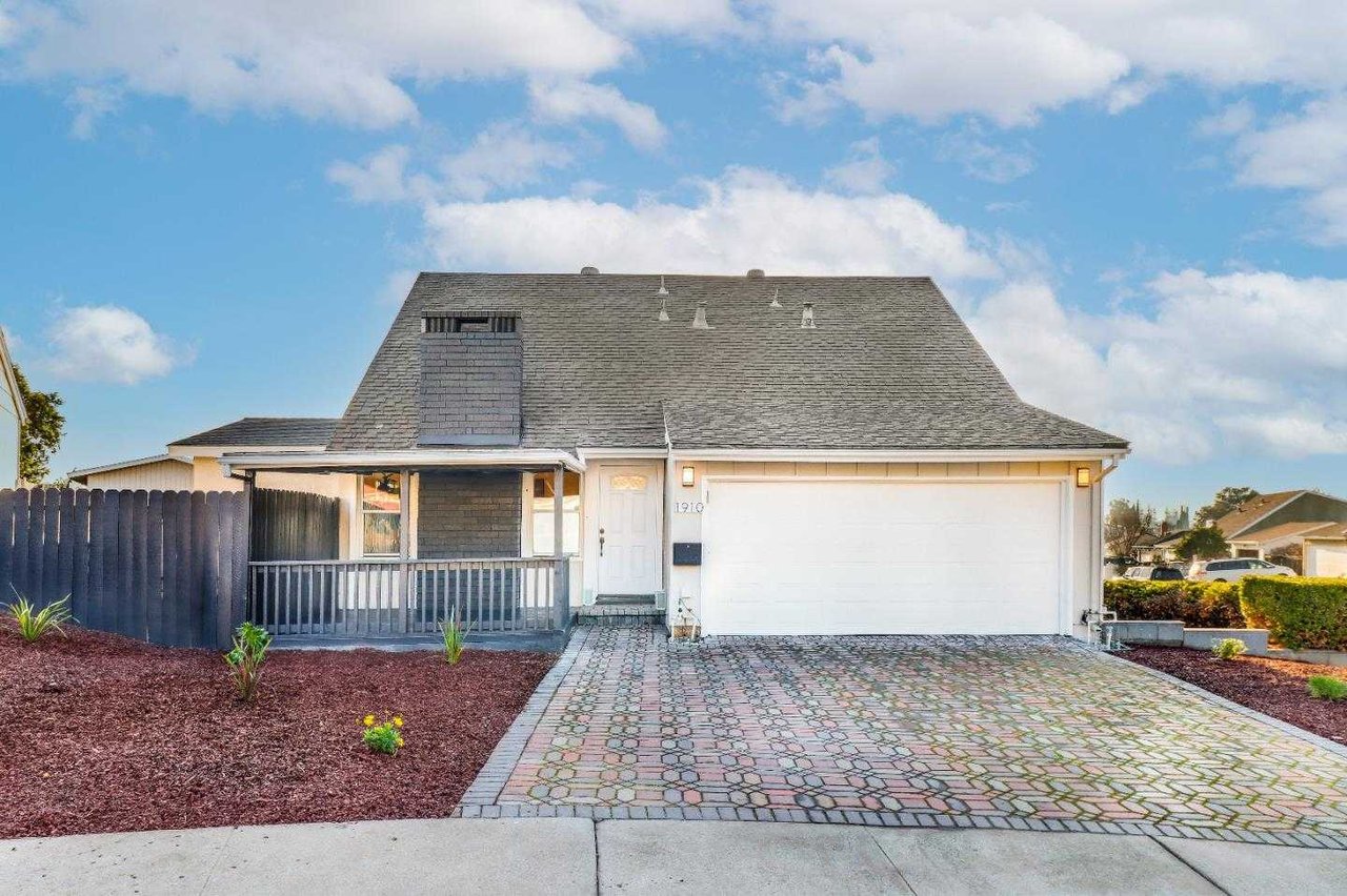 1910 Loch Ness WAY