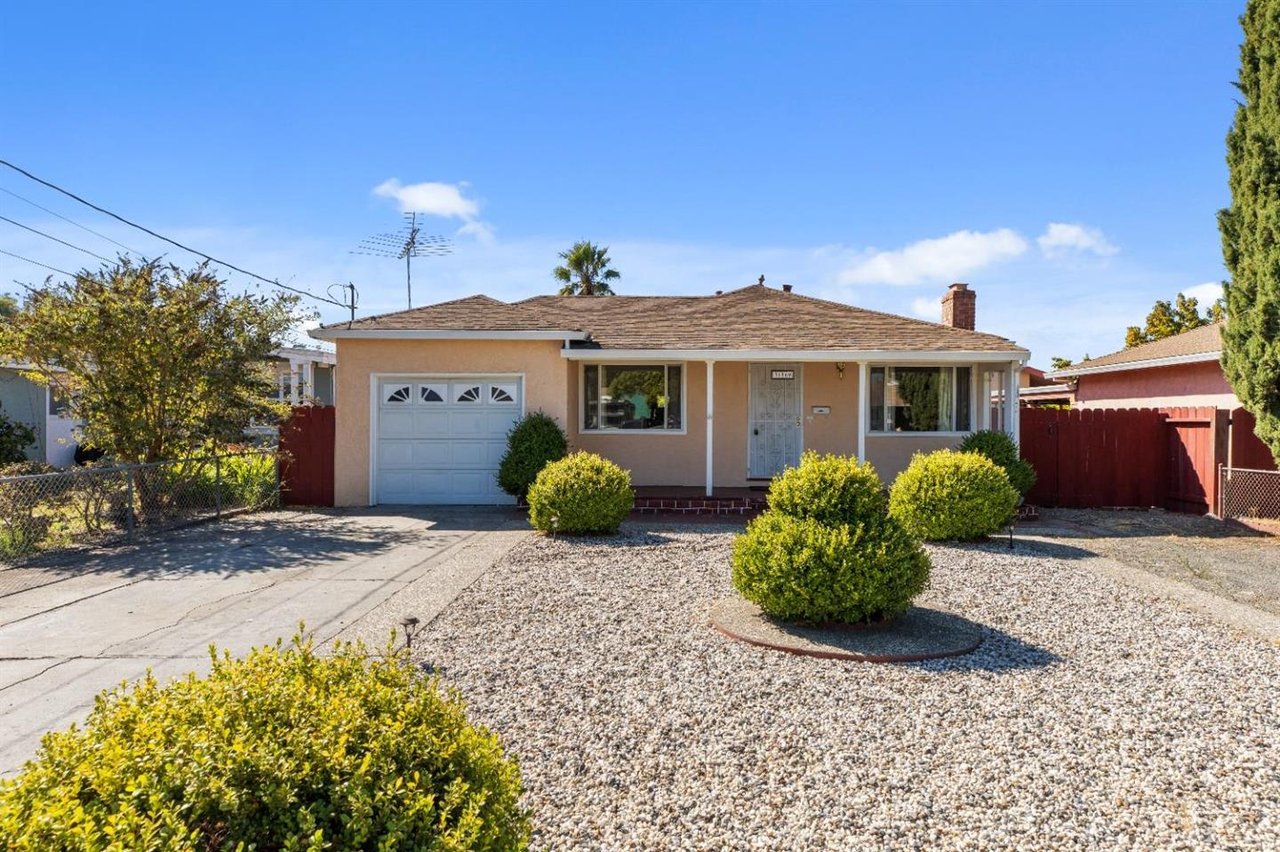 36569 Olive Street • Newark • 94560	