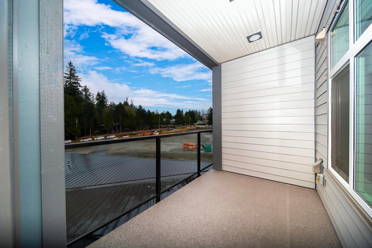 410-11077 Ravine Rd