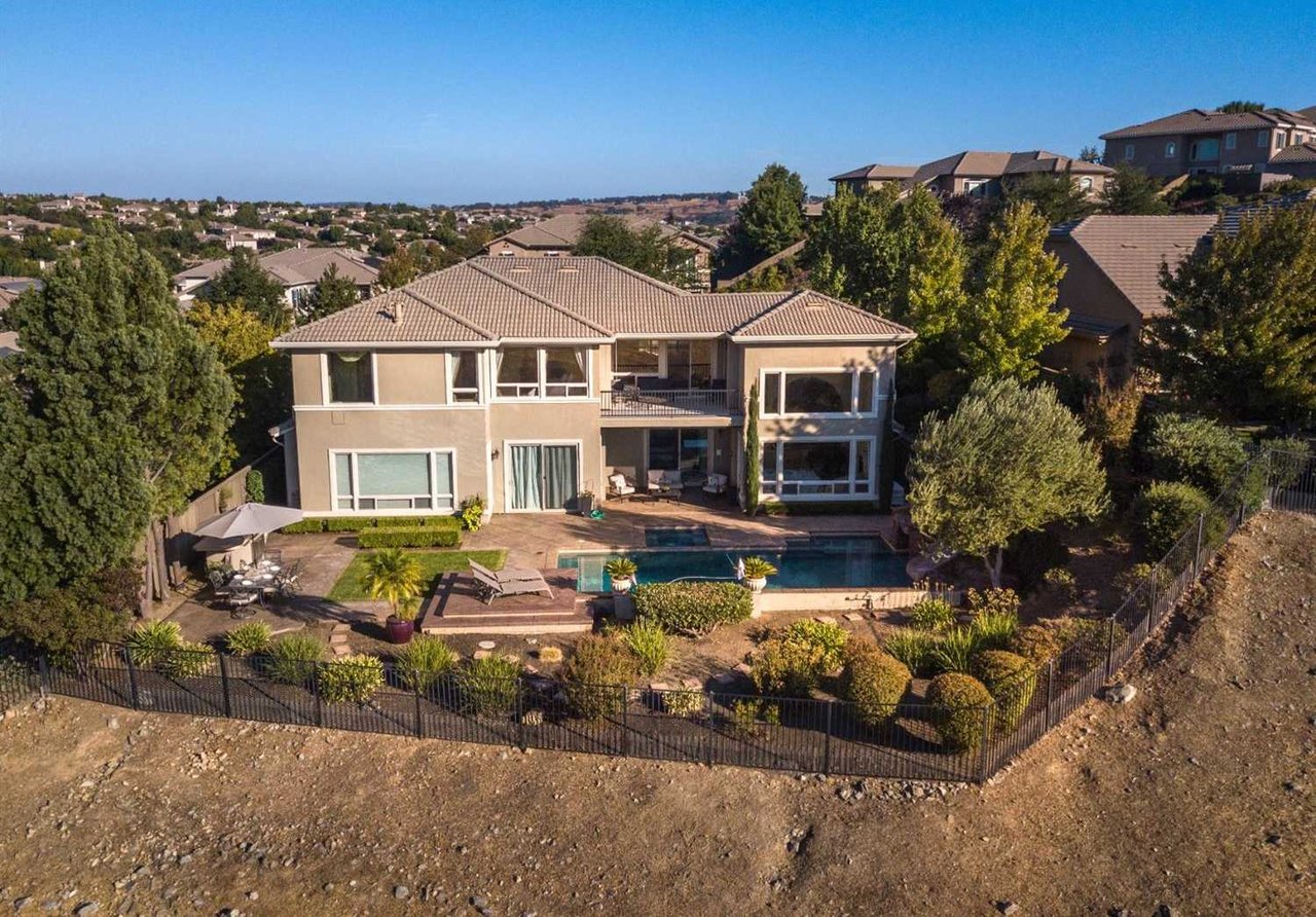 1026 Terracina Drive