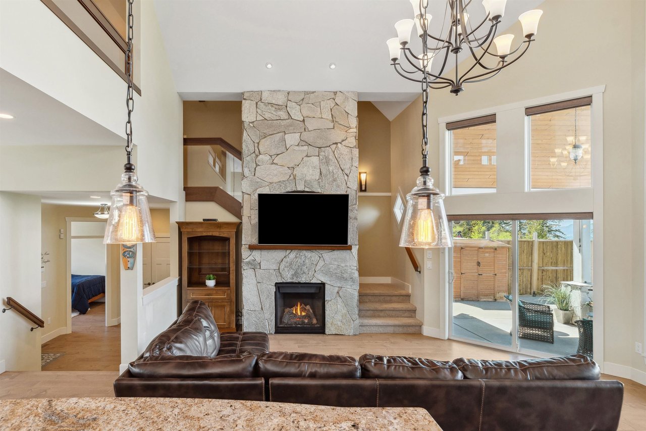 5399 Crimson Ridge