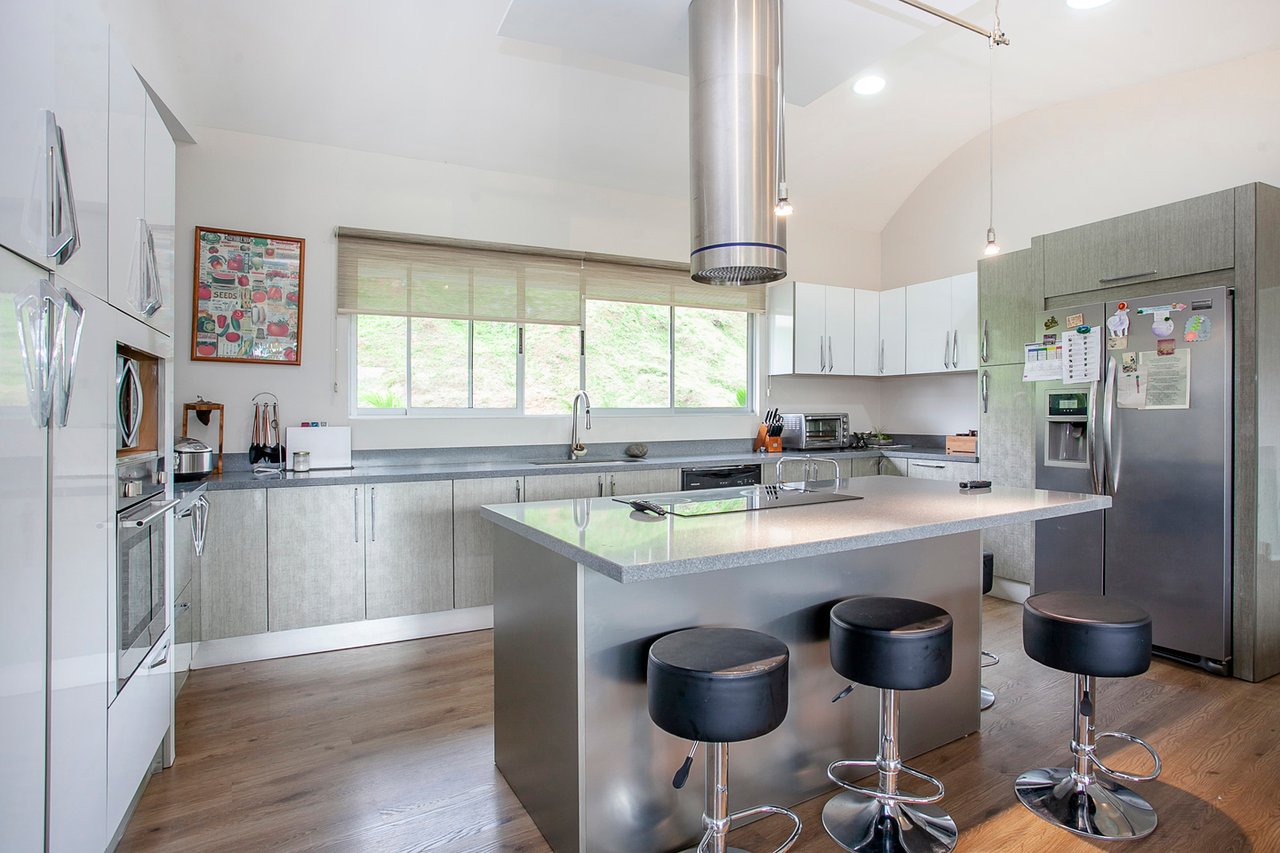 Contemporary Forest Estate, Curridabat, San Jose
