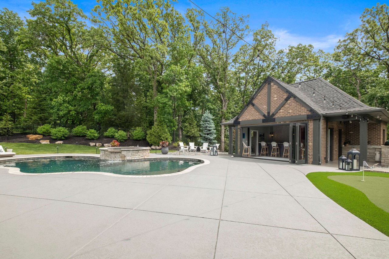 Luxury on 3 Acres with Pool, Pool House, Putting Green, Golf Simulator & More!