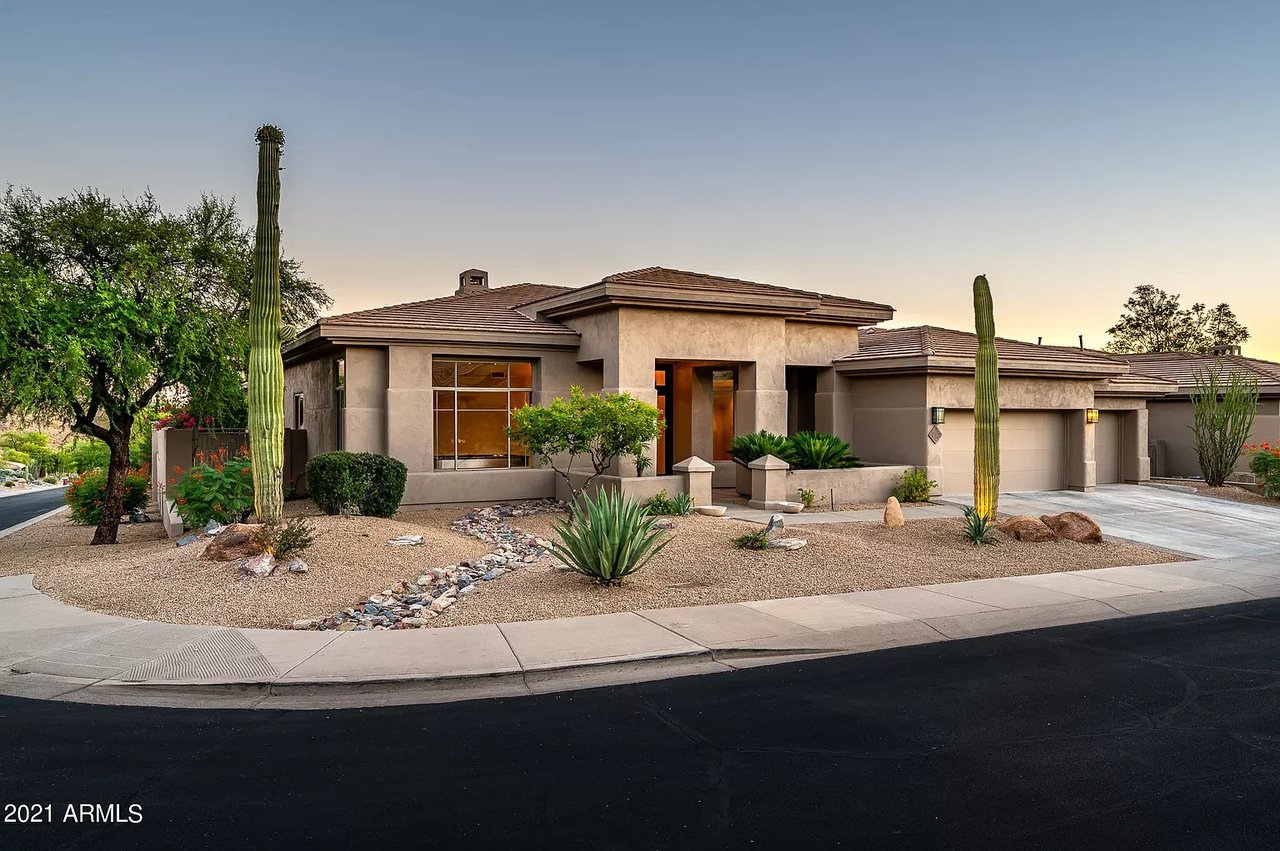 11095 E Verbena Ln