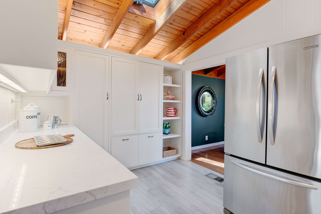 880 Bolinas Road, Fairfax