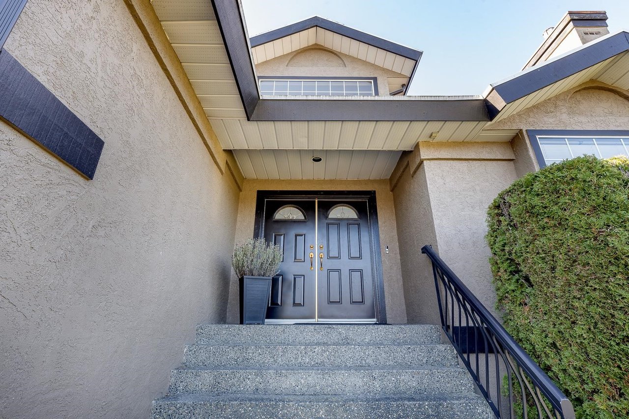 2799 Mara Dr