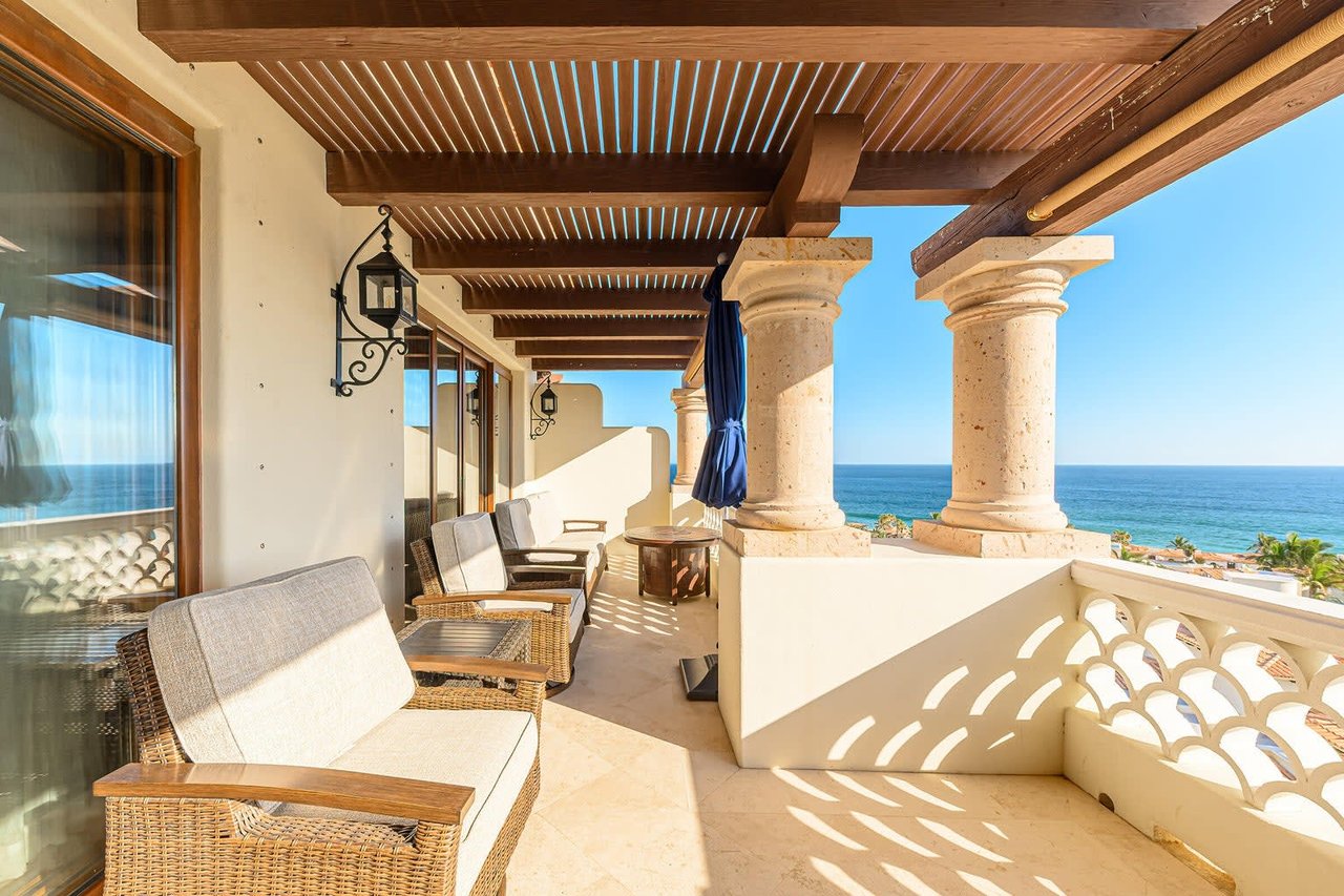  El Encanto Penthouse w/ Garage Phase II Olas 302, San Jose del Cabo