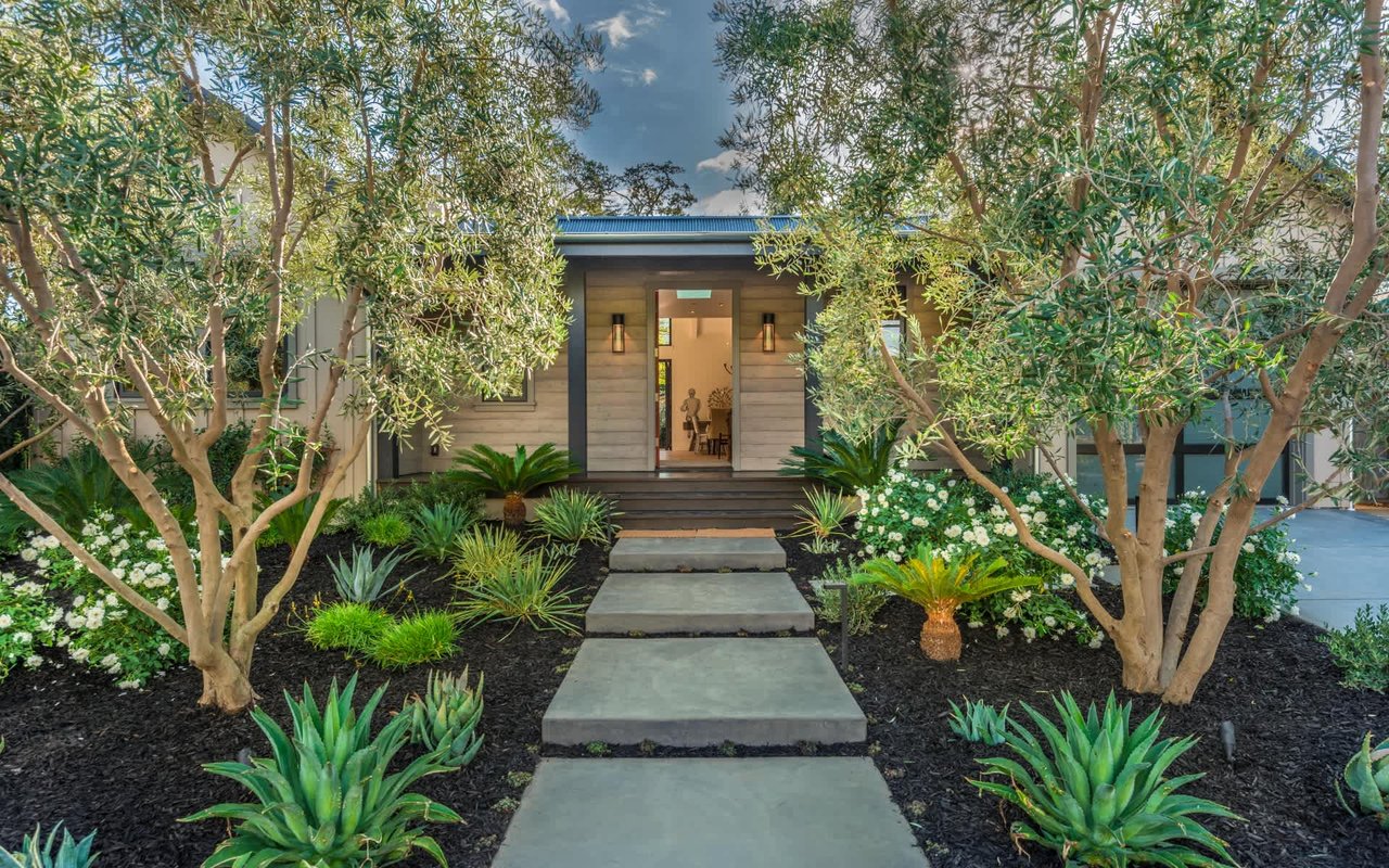 Allyn Avenue, St. Helena
