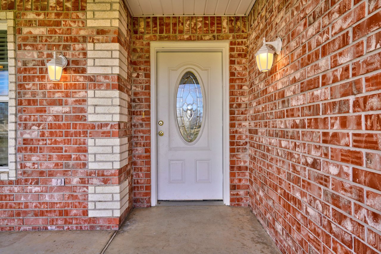 109 Siara Dr