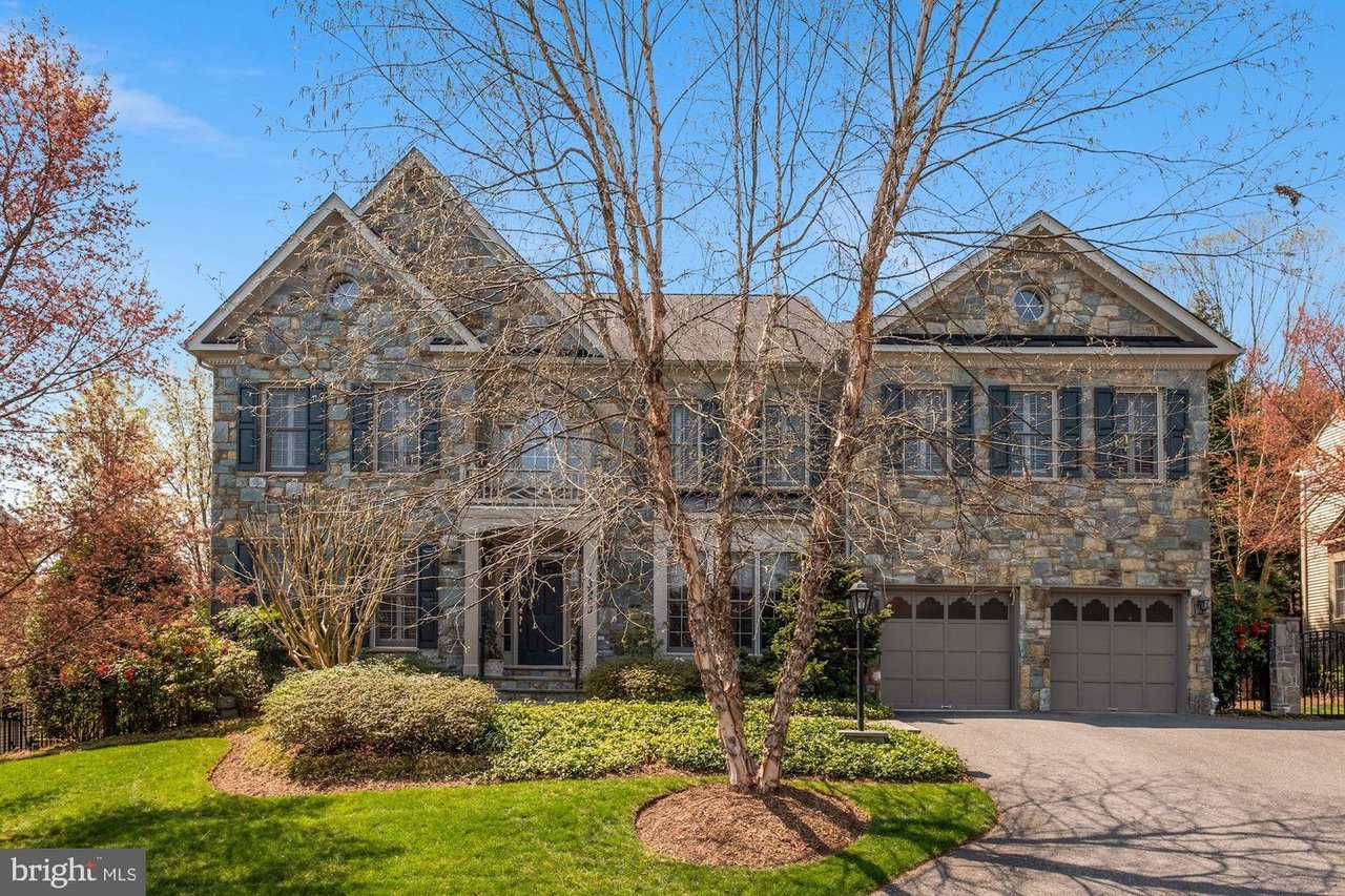 13903 Carlson Farm Dr
