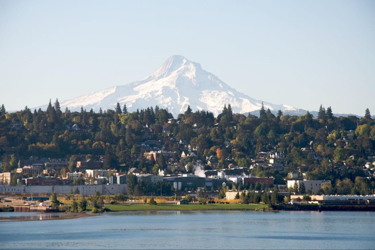 Hood River, OR Real Estate Market Forecast 2023