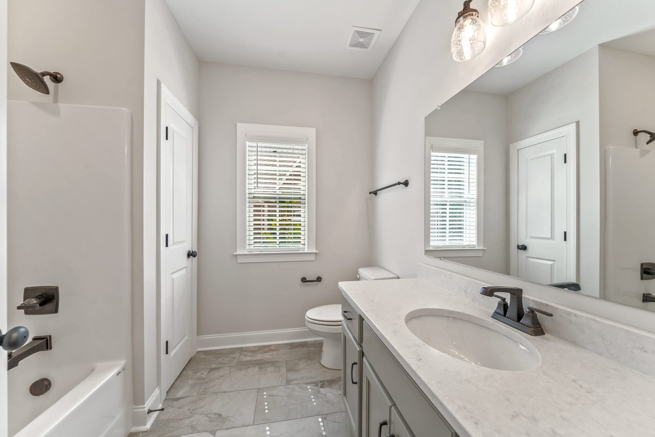 Gated Golf Community in Cherokee Ridge!
