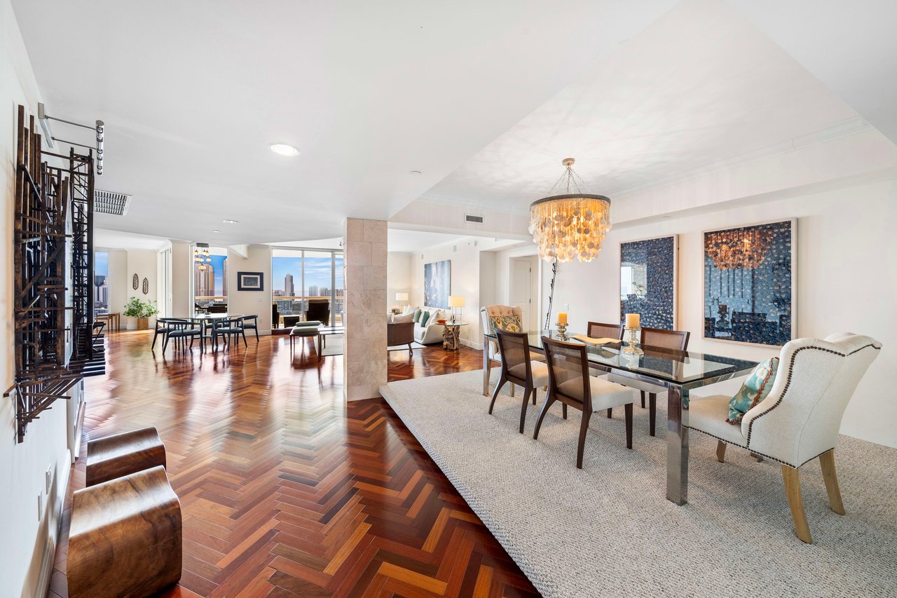 6000 Island Blvd # 2406
