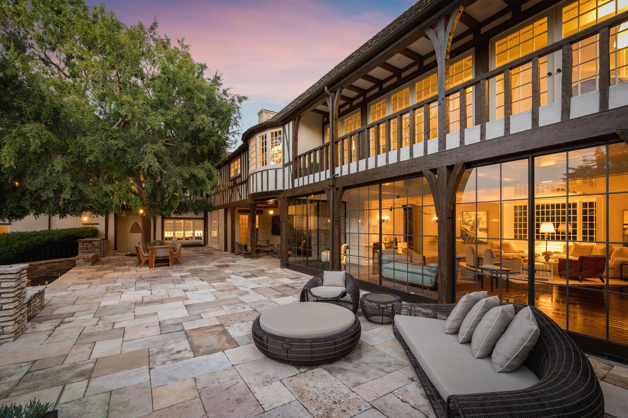 Dwell: Brad Pitt and Jennifer Aniston’s Former Beverly Hills Estate Hits the Market