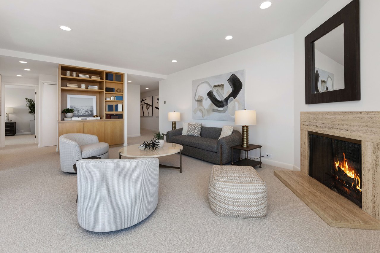 Showcase View Apartment at 1750 Taylor