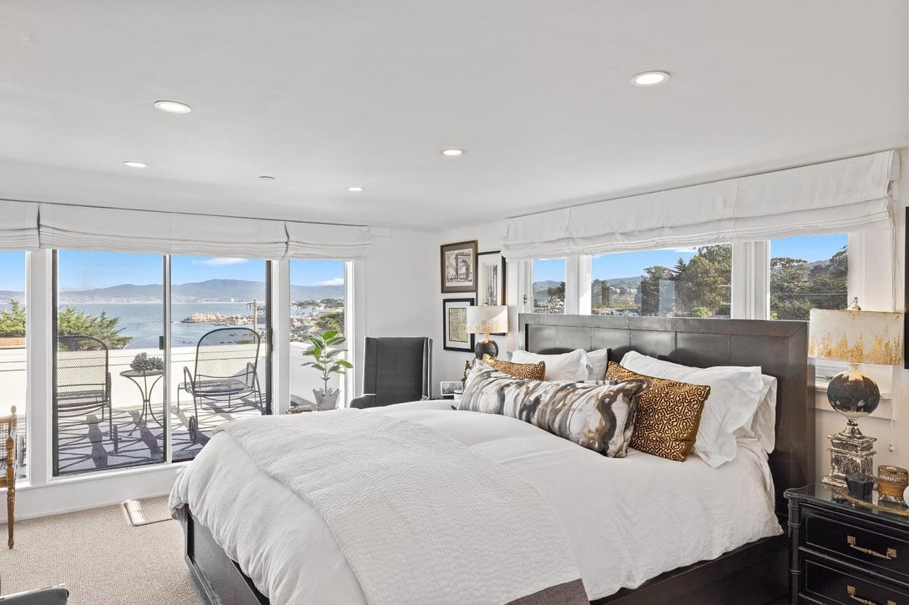 869 Del Monte Blvd