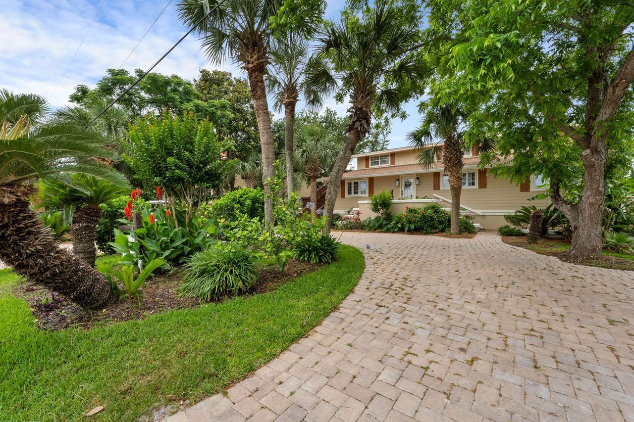 514 Vera Cruz Dr