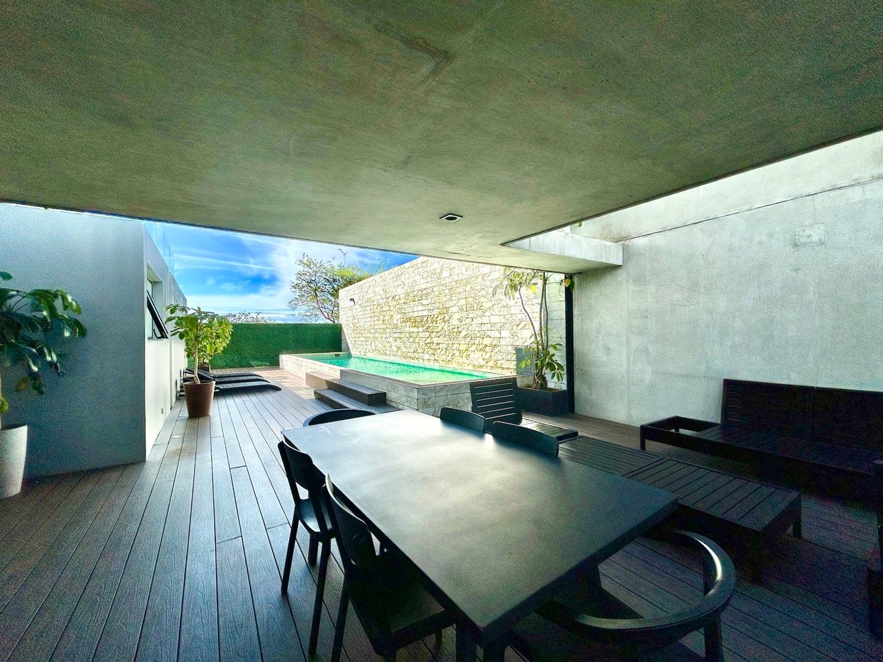 High Floor City View Residence, Sabana and Rohrmoser, San Jose