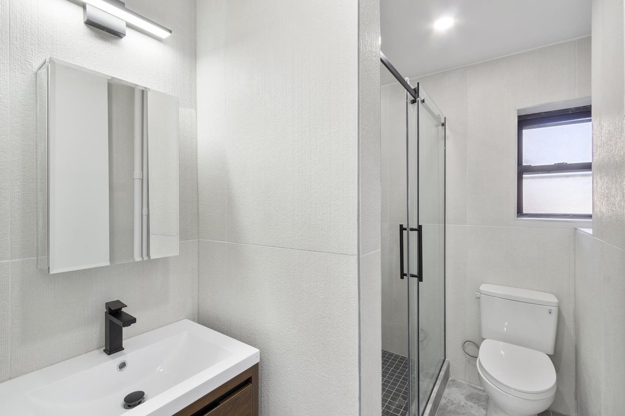 247 East 10th Street, Apt 5