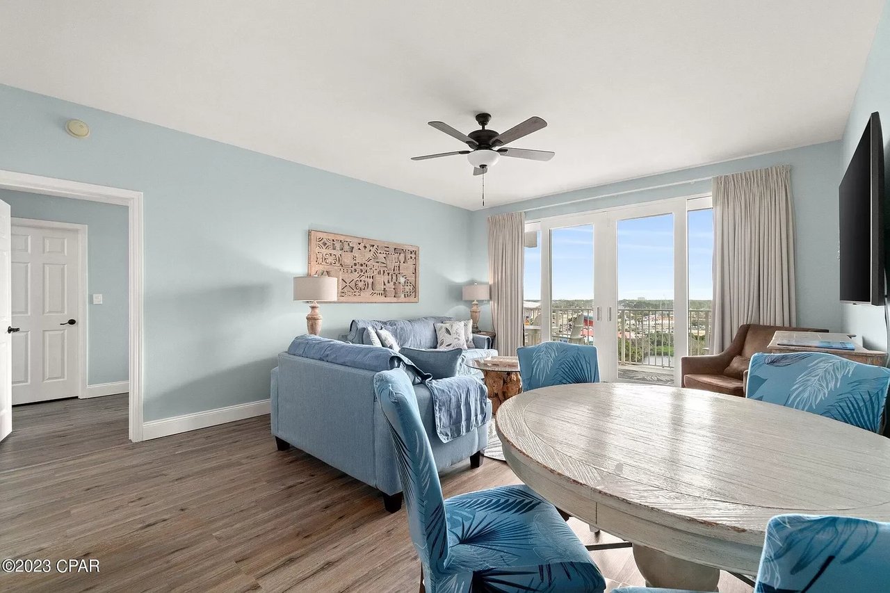 9902 S Thomas Drive Unit 1028