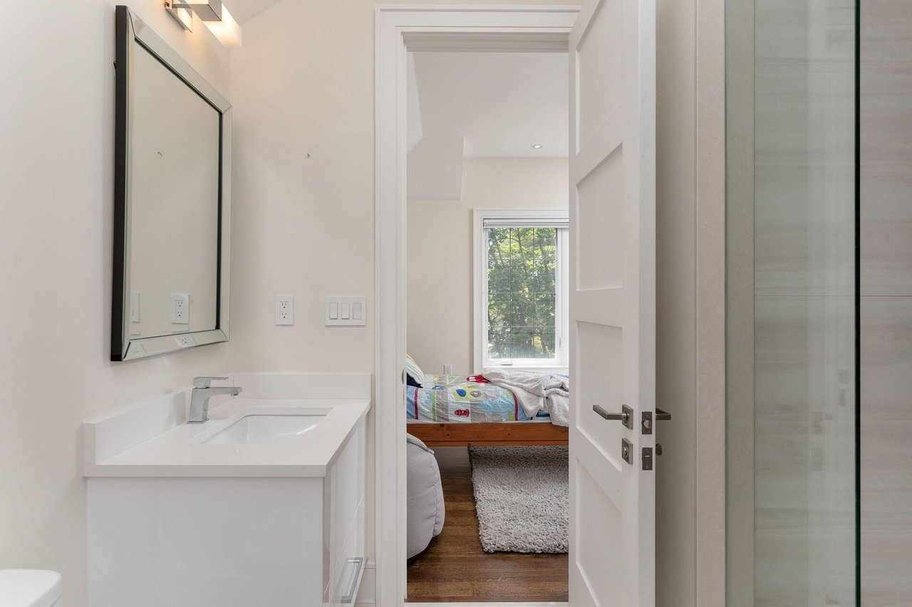 Exquisite Leaside Executive Detached Residence