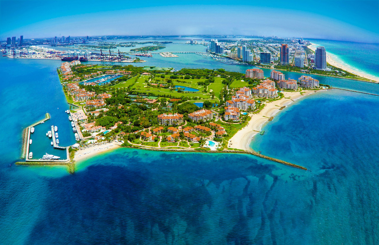 2013 Fisher Island Dr # 2013