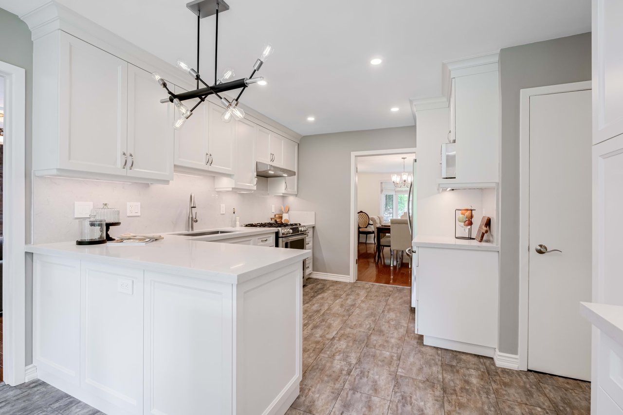 16 Henry Corson Pl