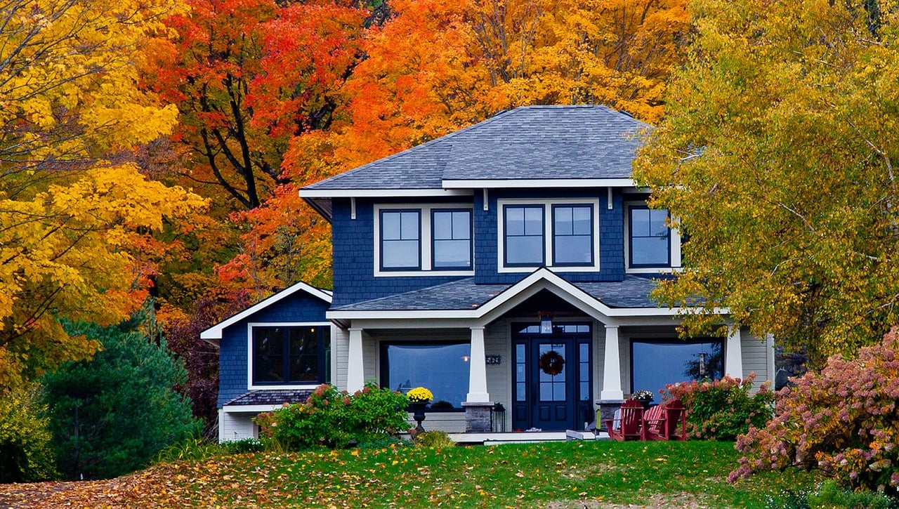 5 Reasons to Buy a Home This Fall