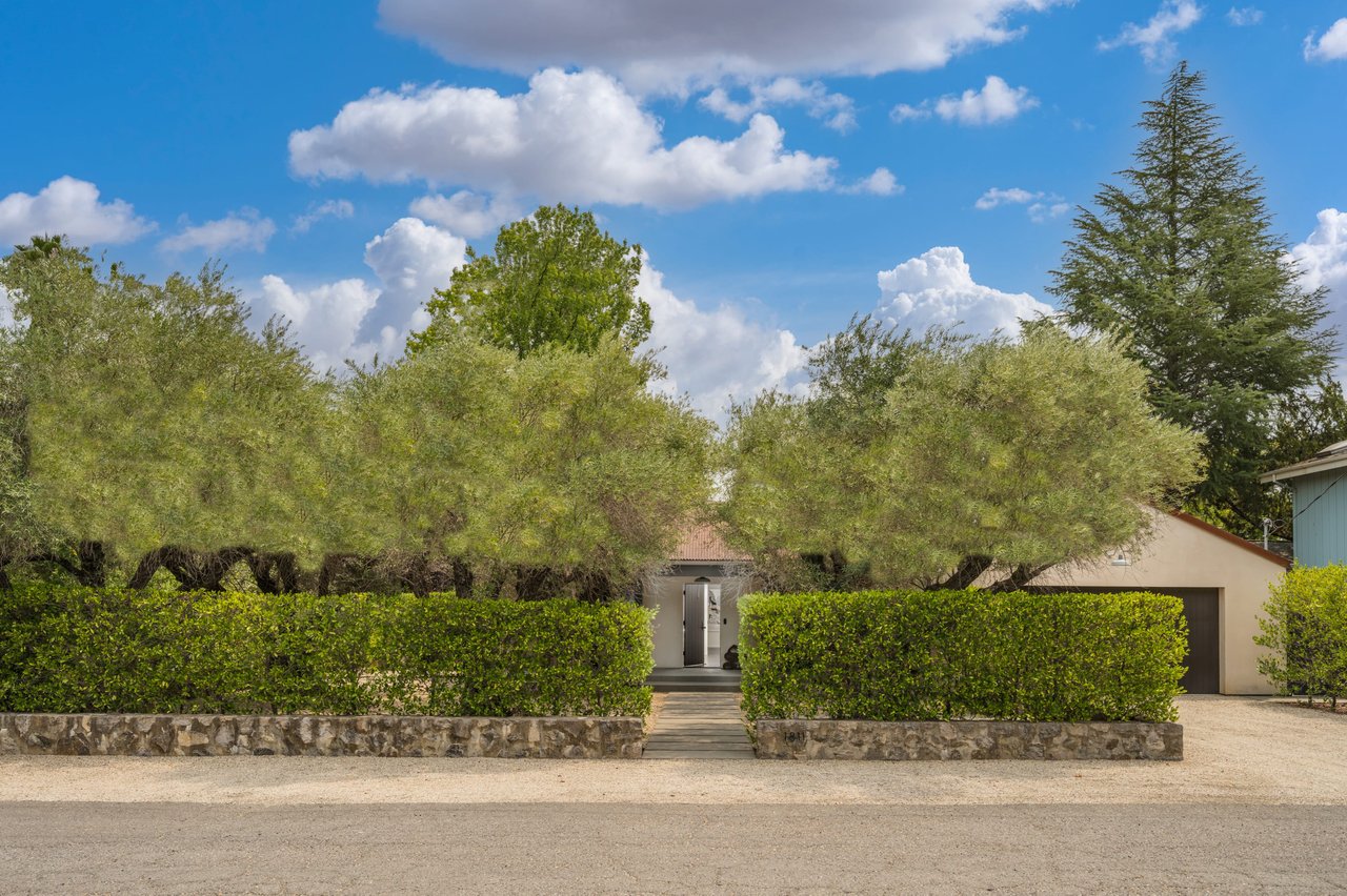 Hillview Place, St. Helena