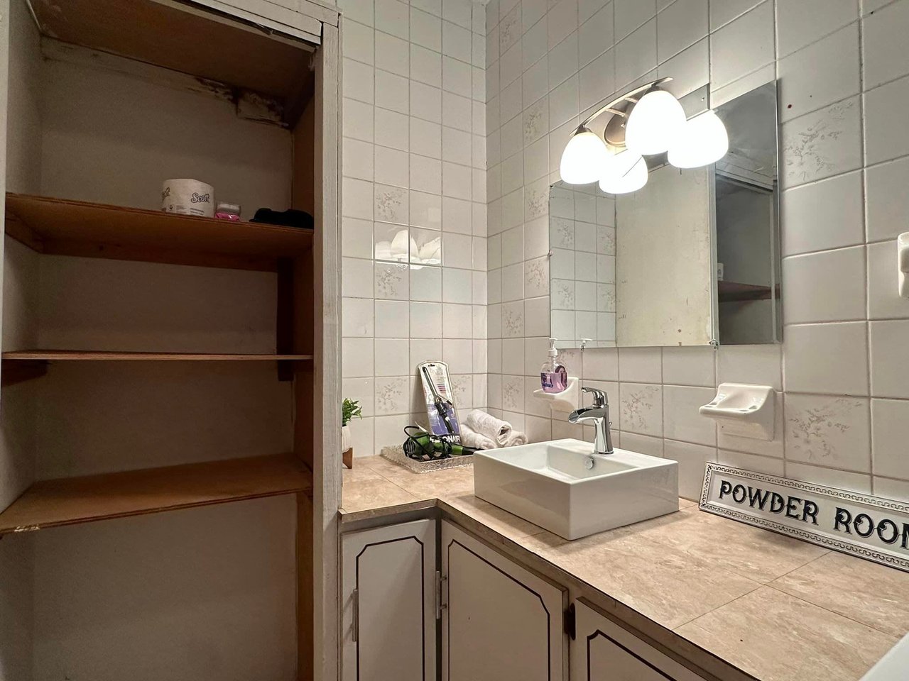 820 Hannah's Estate Fully Furnished Studio