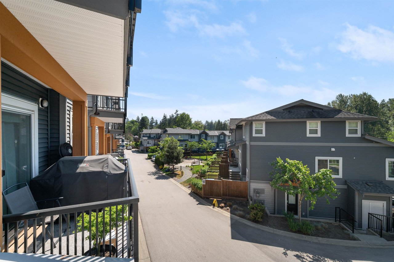 6-22810 113 Ave