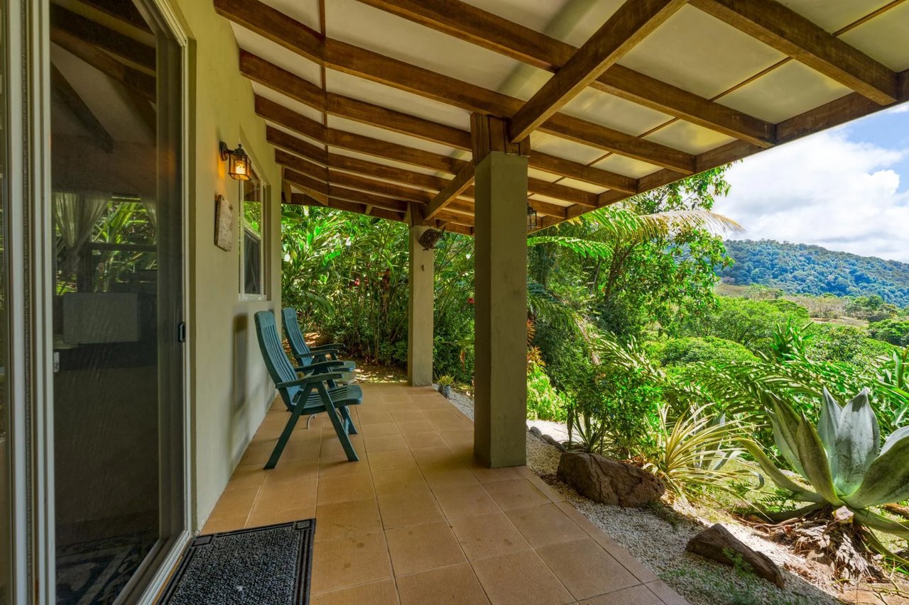 Private Oceanview Jungle Estate, Dominical, Puntarenas