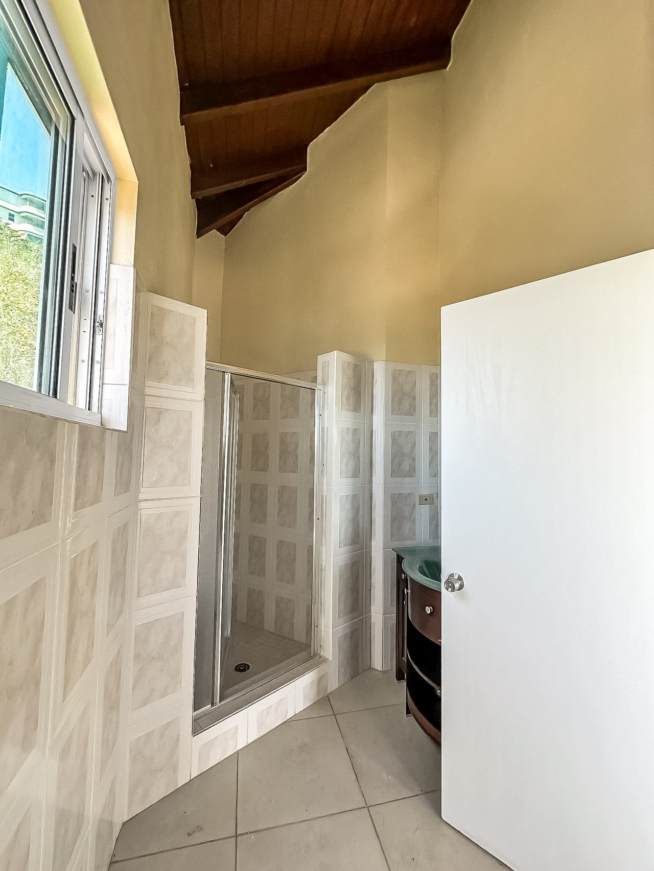 054 Townhouse Unit 1