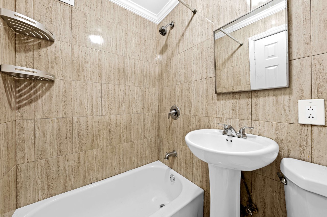 10-12 W 107th St, Unit 4C