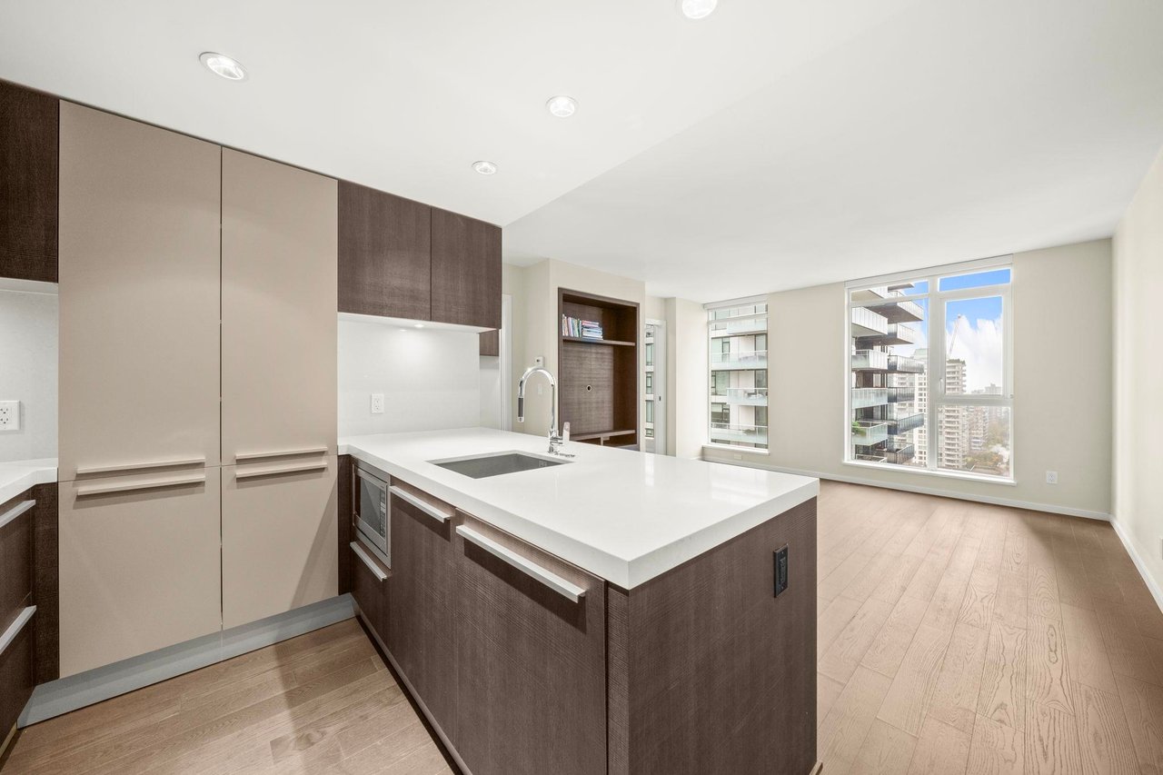 2301-1351 Continental St