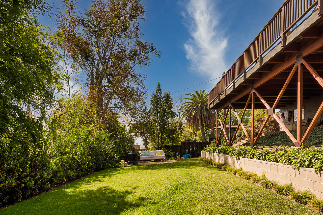 Woodsy Modern in Echo Park