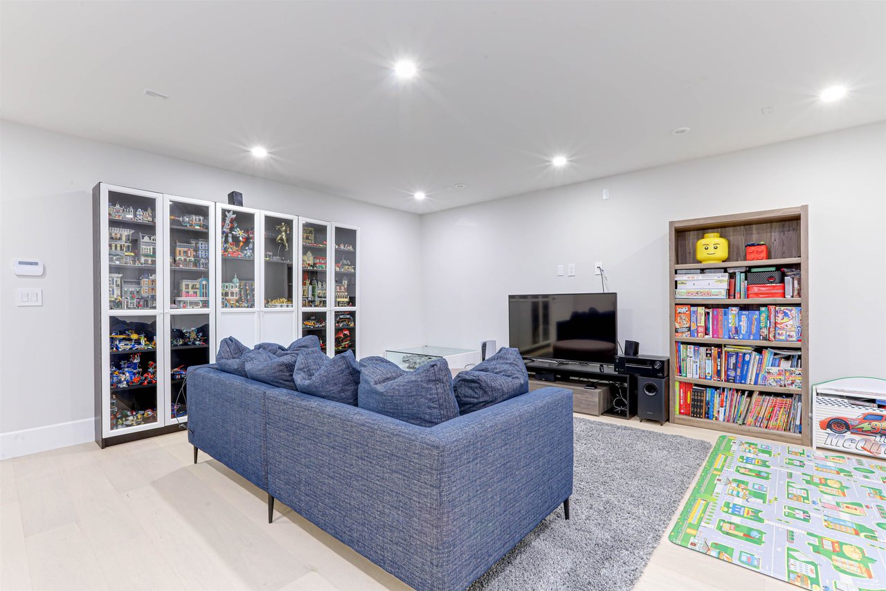 1966 Laronde Dr