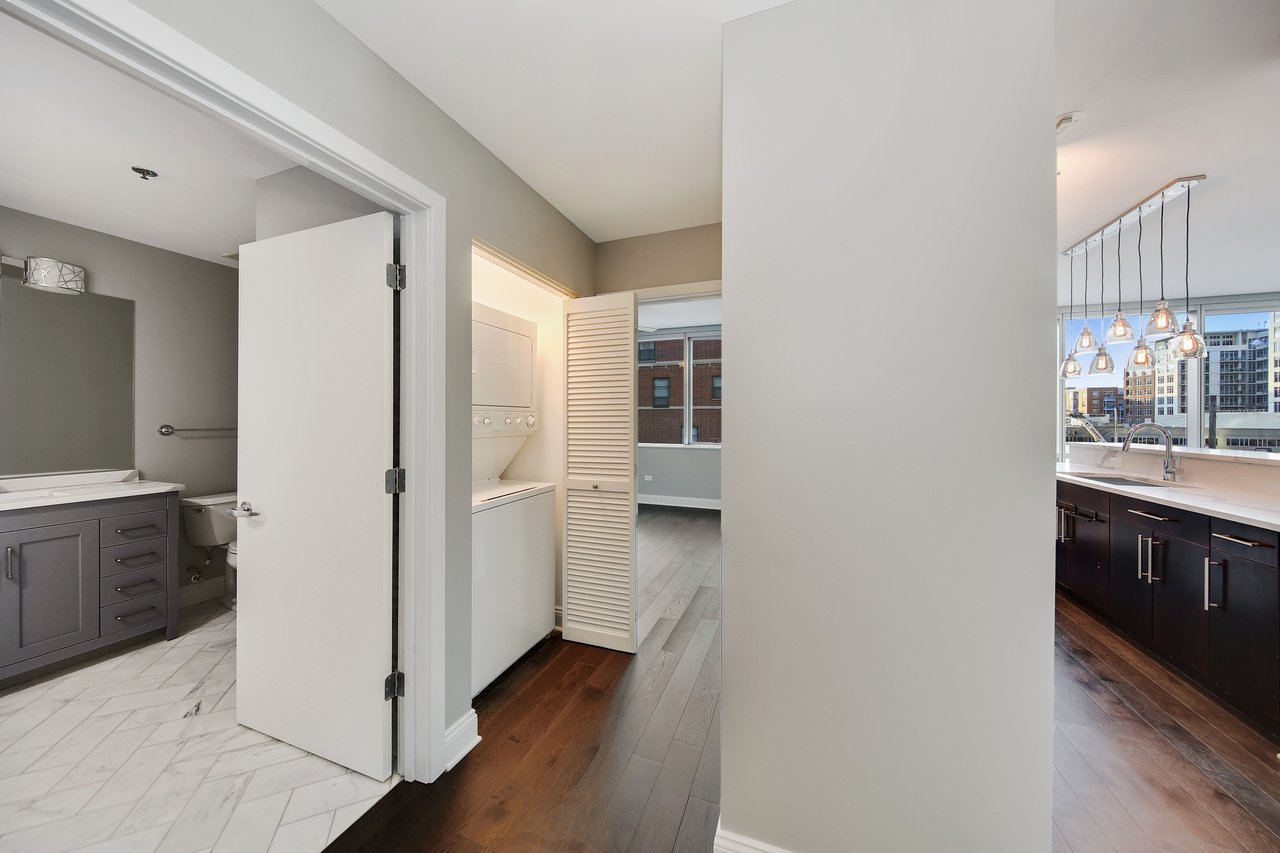 West Loop’s coveted Emerald building