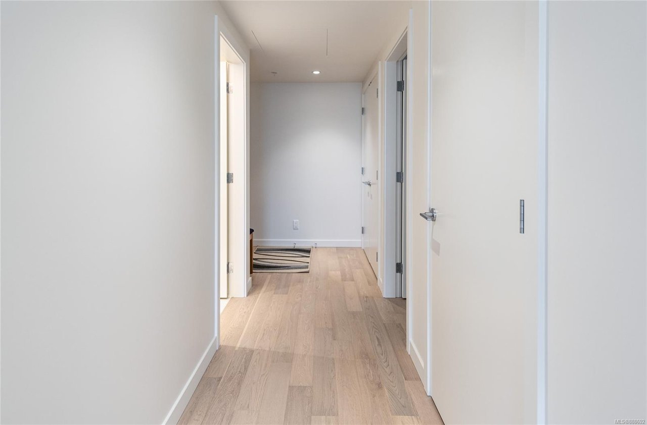 403-550 Michigan St