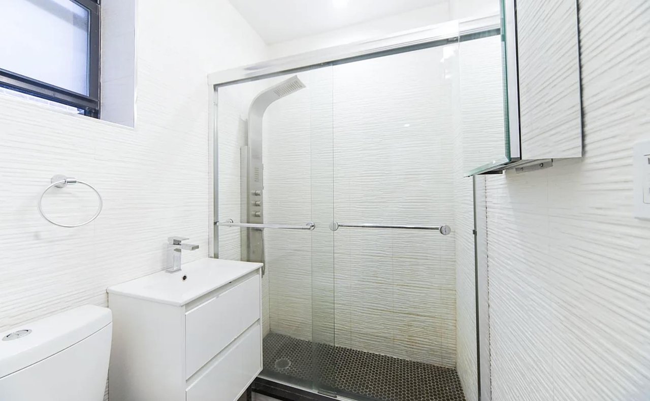 152 Thompson Street, Apt 3-A