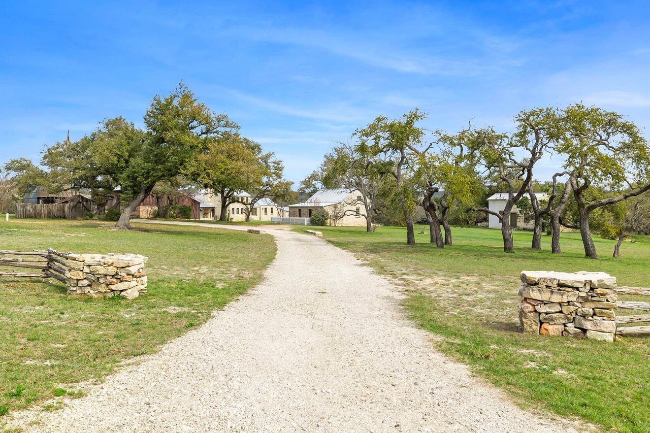 Durst Creek Cottages