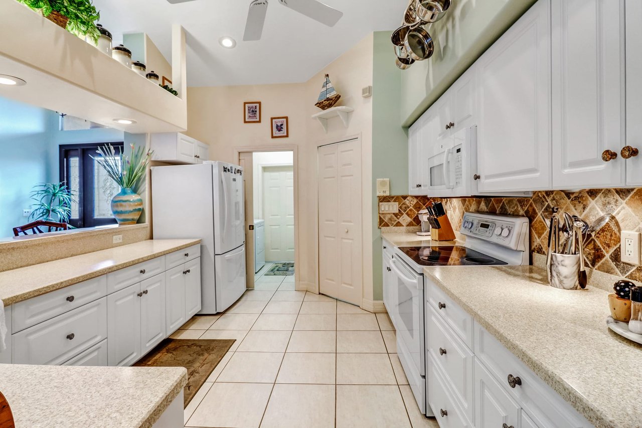 10875 Sea Coral Ct