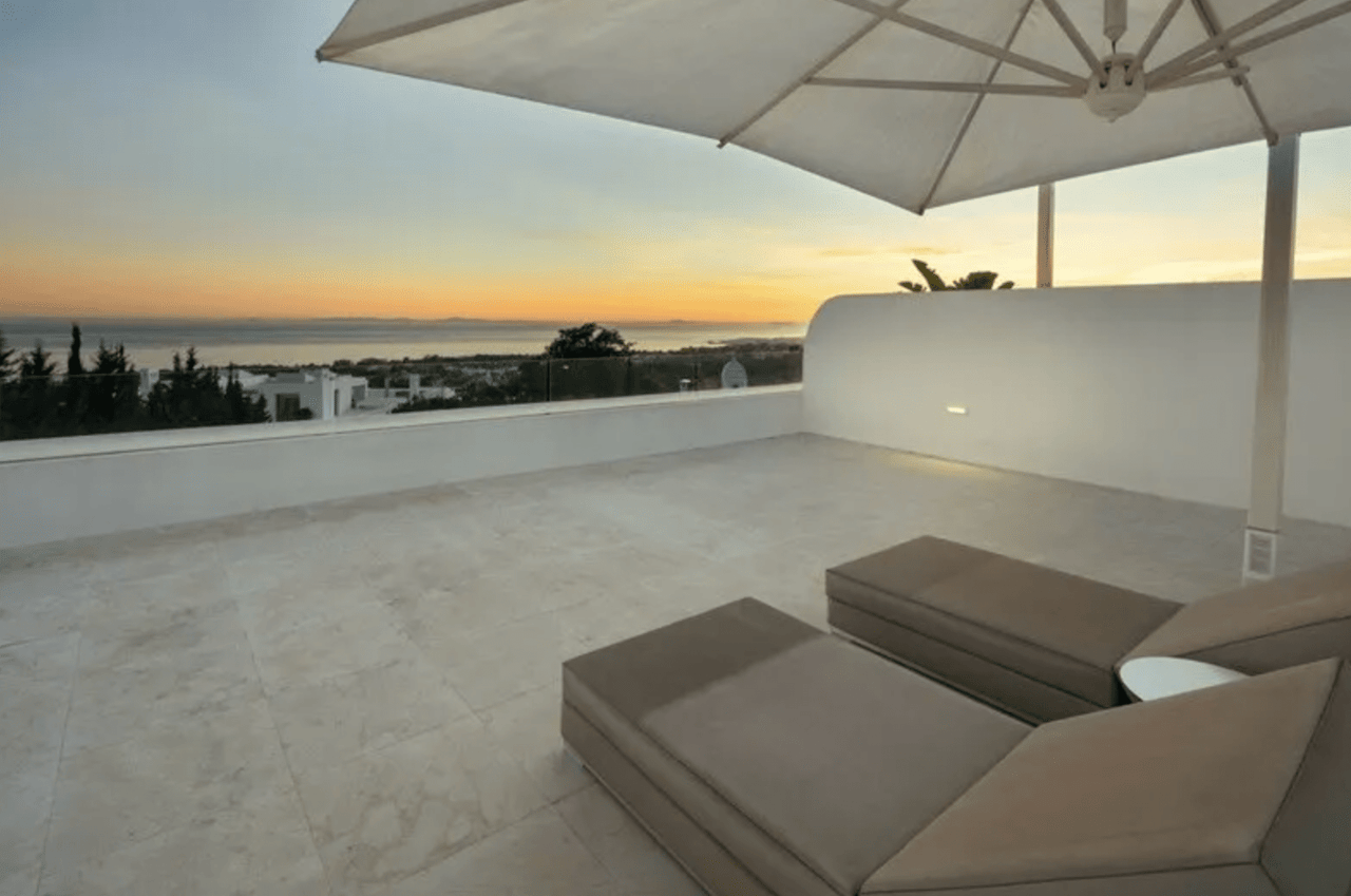 SPANISH LUXURY ESCAPE