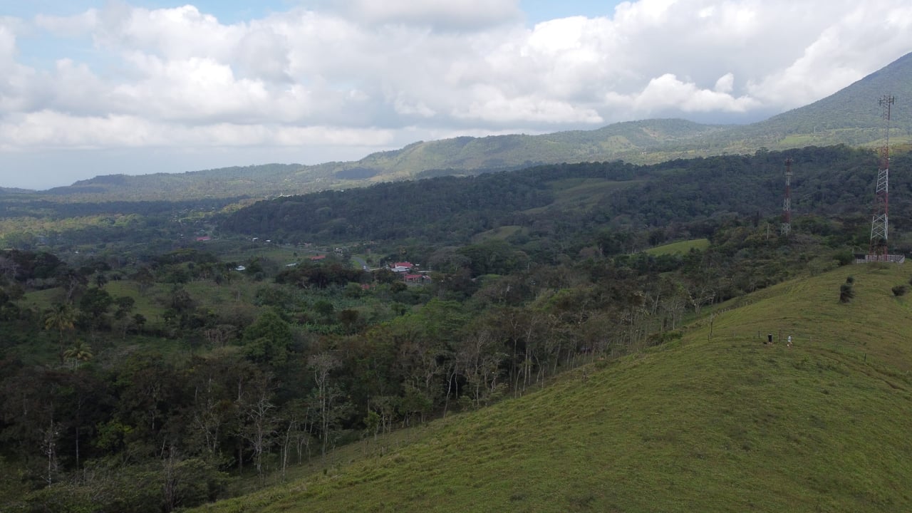 El Sol Naciente Land | Enjoy stunning panoramic views of Volcano Tenorio, Miravalles, and the Bijagua Valley!